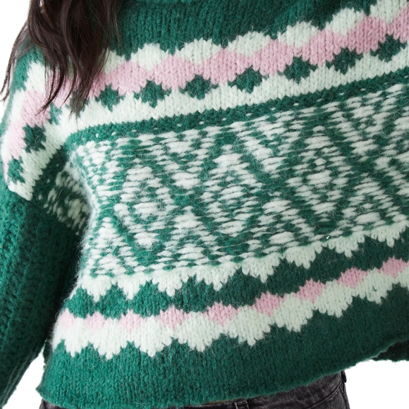 NWT Free People Alpine Crop Mock Neck Sweater - Picture 2 of 4